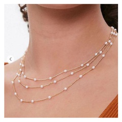 Einfache mehrschichtige Perlenmode-Halskette im böhmischen Stil im Großhandel