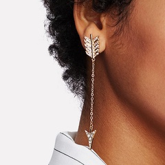 Amazon Hot Sale Popular Ornament Rhinestone Tassel Arrow Earrings European and American Style Women Fashion Stud Earrings