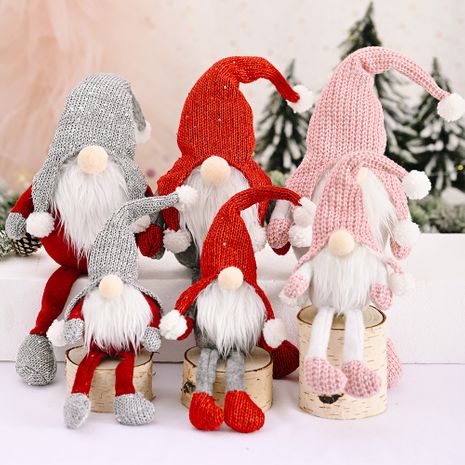 Weihnachten liefert rothaarigen Wald alten Mann hängende Beine Ornamente's discount tags
