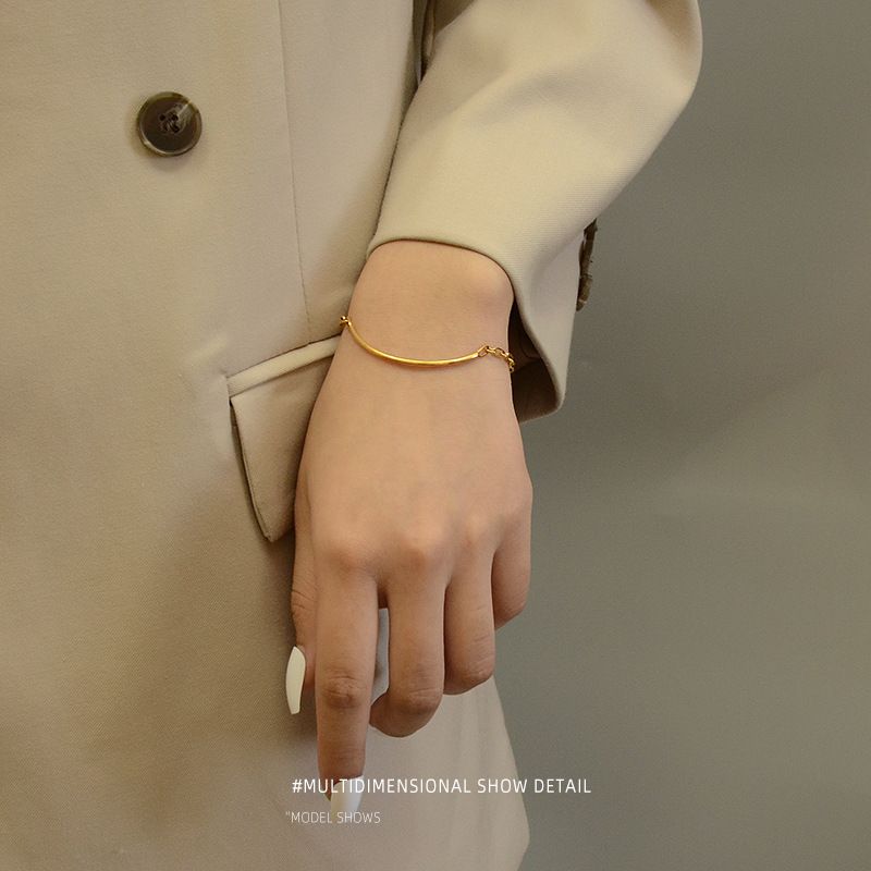 niche new fashion simple heartshaped titanium steel plated 18K bracelet for women