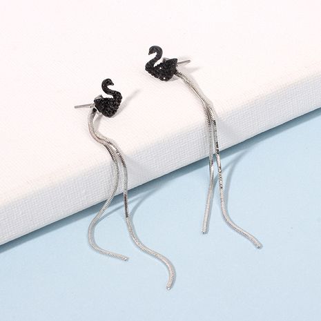 Coréen noir cygne plein diamant noir cygne mode longues boucles d'oreilles pompon pour femmes's discount tags