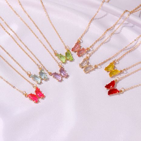 Mode neue transparente Farbe Glas Schmetterling Halskette's discount tags