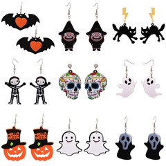 Boucles d'oreilles en acrylique citrouille drôle d'Halloween Boucles d'oreilles en résine de petite sorcière