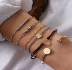 Corée simple bracelet coeur creux ensemble de bracelets 6 pièces tout-assorti