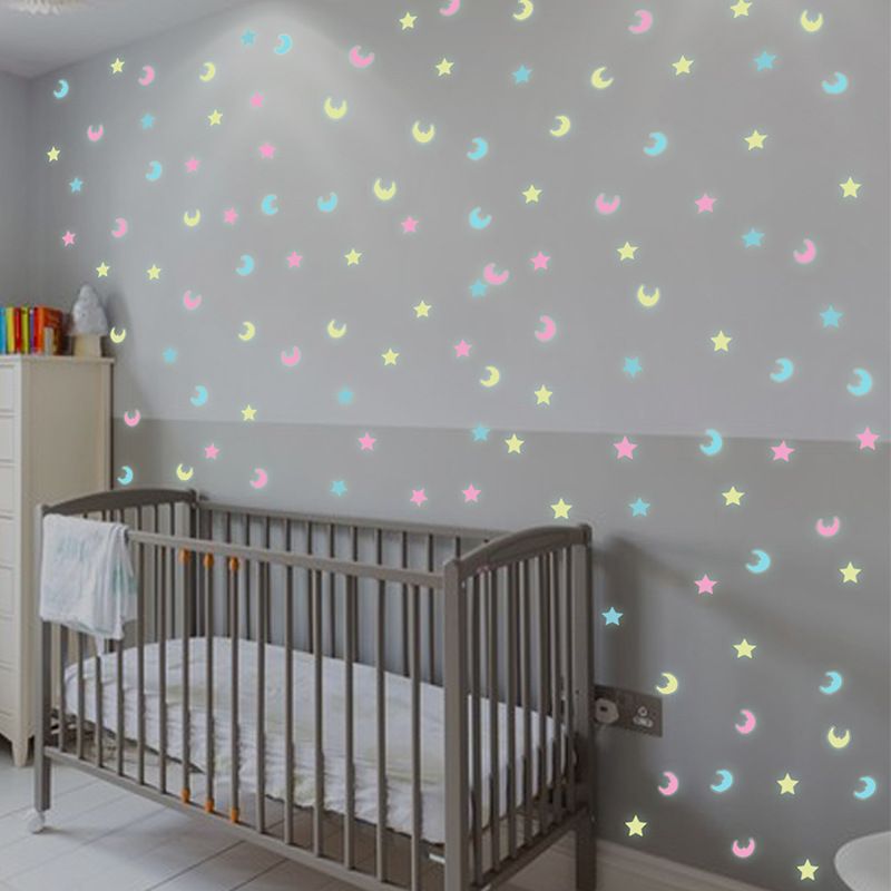 100 Stck leuchtende Mischfarbensterne und Mond 3DKunststoff fluoreszierende Kinderzimmer Wohnkultur Wandaufkleber