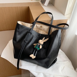 Largecapacity handbags fashion big simple soft leather shoulder tote bagpicture37