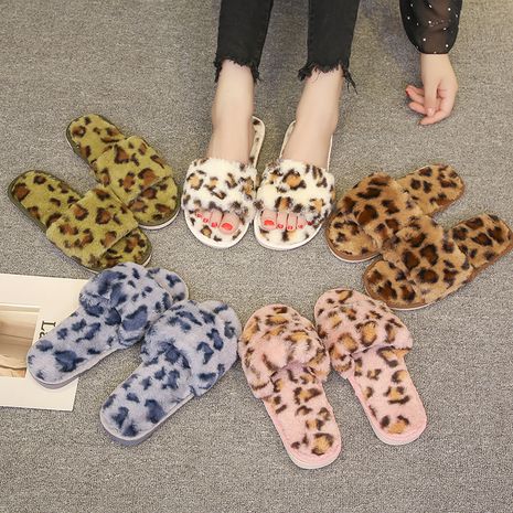 winter plushleopard print plush outside wear ladies soft plush indoor soft bottom slippers's discount tags