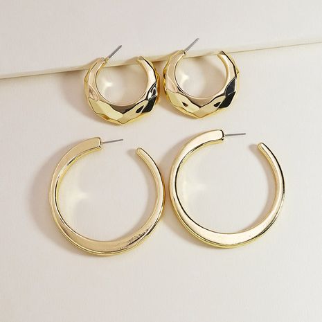 new fashion metal C-shaped simple alloy earrings for women's discount tags