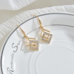 Niche fashion geometric diamond long Korean simple trendy earrings for women