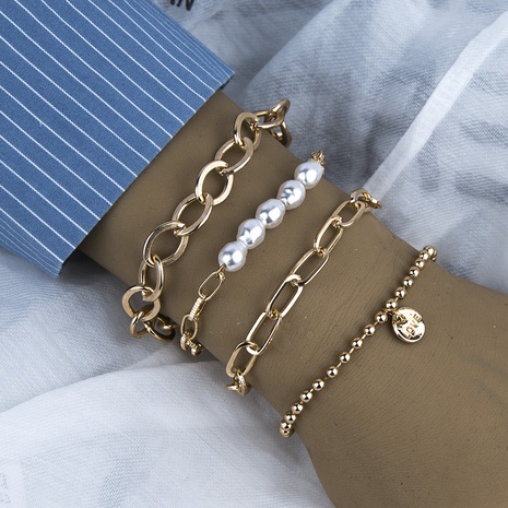 LOVE perla pulsera de cuatro piezas forma geométrica conjunto de pulseras de personalidad salvaje's discount tags