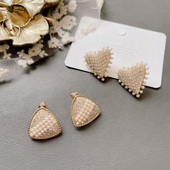 pearl triangle heart retro earrings