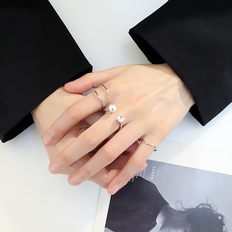 Korean simple four-piece diamond geometric ring's discount tags