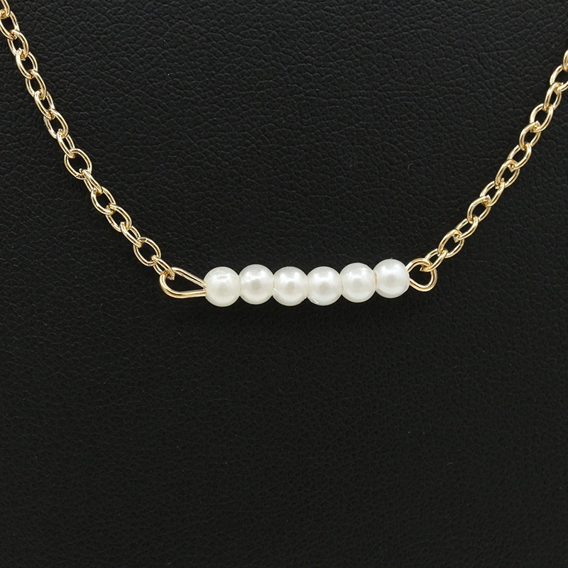 a row pearl necklace
