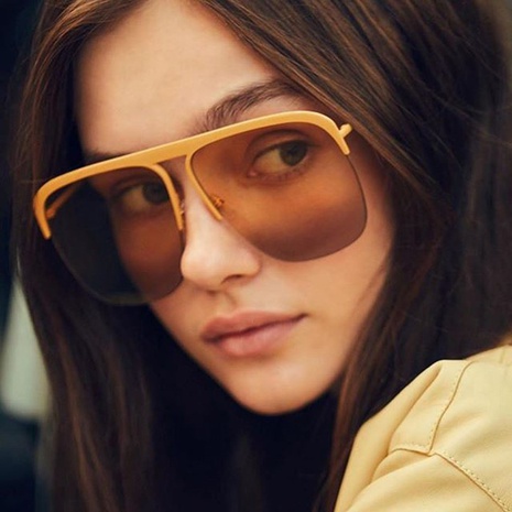 new simple fashion retro sunglasses's discount tags