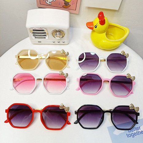 nouvelles lunettes de soleil pour enfants bowknot en métal's discount tags