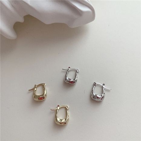 Retro simple U-shaped geometric earrings's discount tags