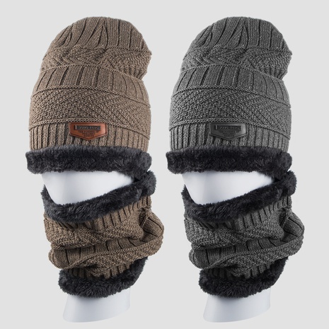 Venta al por mayor nuevo estilo coreano de punto bufanda sombrero conjunto de moda para hombres y mujeres cálido con terciopelo grueso lana gorra bufanda Otoño e Invierno's discount tags