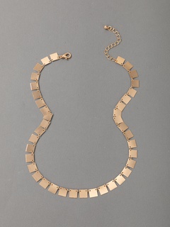2021 koreanische Version der Halskette aus Goldlegierung mit quadratischer Legierung