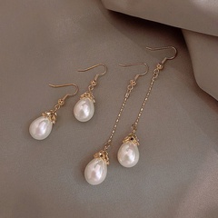 simple pearl temperament ear hook earrings retro palace style elegant long wild high-end earrings