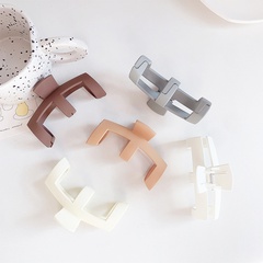 Frosted cream color plate hair clip simple hair clip female Korean style large shark clip back head hairpin
