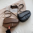 niche bag female 2021 new fashion casual oneshoulder messenger texture underarm bag commuter bagpicture18