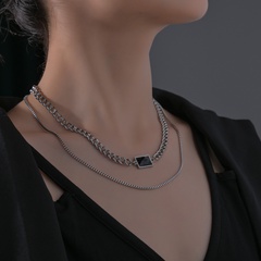 fashion double-layer necklace women's titanium steel hip-hop clavicle chain light luxury accessories