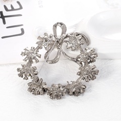 Korean style retro forest flower wreath brooch alloy color diamond temperament bow brooch simple brooch wholesale