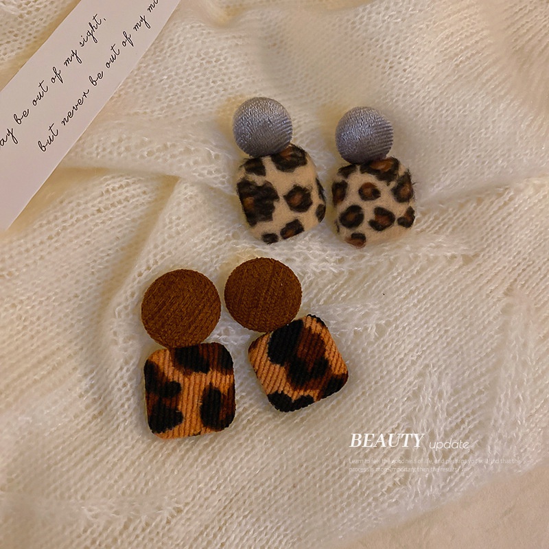 925 silver needle geometric square leopard print plush earrings earrings Korean retro niche autumn and winter personality earrings