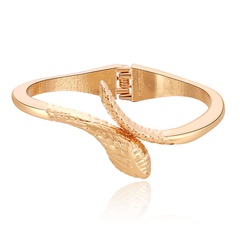 creative new snake-shaped bracelet alloy python spring open alloy bracelet jewelry wholesale  NHBD448507