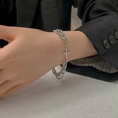 Versión coreana retro cruz diamante cuadrado pulsera de doble capa hombres y mujeres personalidad pulsera de acero de titanio