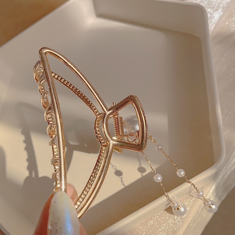 Korean pearl tassel grasping clip hairpin 2021 new trendy back head clip wholesale
