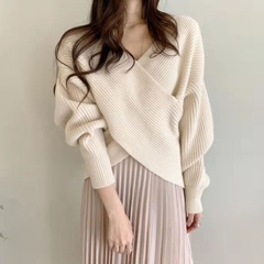 Autumn and winter new cross V-neck solid color loose knit sweater