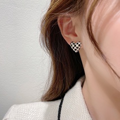 autumn and winter new black and white lattice heart checkerboard earrings