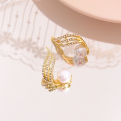 retro style niche design wings pearl earrings autumn and winter new style
