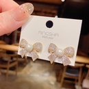 Pendientes de botn de lazo con micro incrustaciones coreanas pendientes de perlas exageradas femeninas al por mayorpicture13