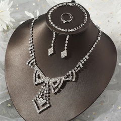 Naizhu Europäische und amerikanische grenz überschreitende Hochzeits schmuck Voll diamant Anhänger Halskette Ohrringe Armband Ring Vierteiliger Braut schmuck