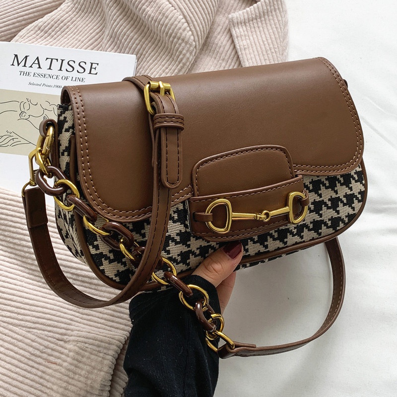 chain messenger bag 2021 new niche western style oneshoulder armpit small square bag