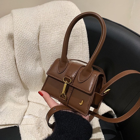 2021 new autumn and winter solid color fashion one-shoulder messenger mobile phone lipstick bag solid color's discount tags