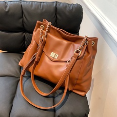 Retro soft leather large-capacity bag new fashion all-match shoulder messenger tote bag
