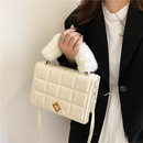autumn and winter fashion popular plush portable diamond single shoulder diagonal small square bagpicture24
