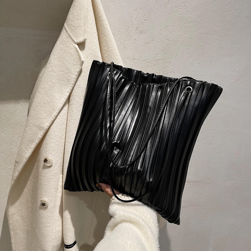 fashion soft leather simple largecapacity fold striped portable tote bag