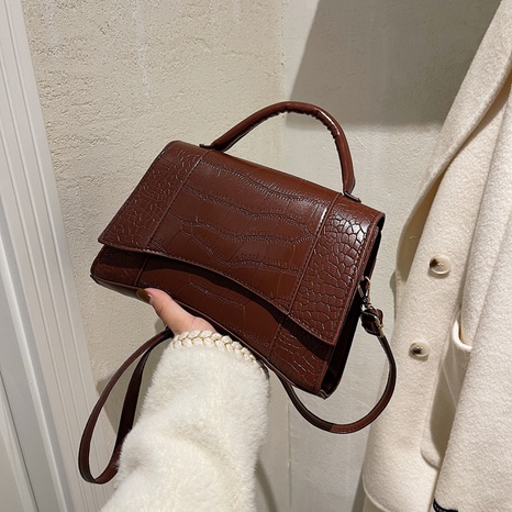 new fashion geometric portable small square bag shoulder messenger bag's discount tags