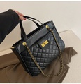 Autumn and winter largecapacity 2021 new trendy bags fashion rhombus chain shoulder bag portable tote bagpicture19