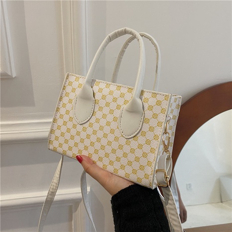 2021 new printed small square bag foreign fashion PU messenger handbag's discount tags