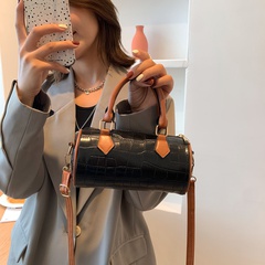 Haute Qualité Sac 2022 New Trendy Japonais et Coréen Mode Couleur Contraste Épaule Messenger Sac Simple ronde Sac Portable Femmes sac de