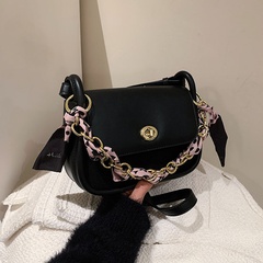 Chain small square bag fashion solid color female bag 2021 new autumn silk scarf buckle messenger bag