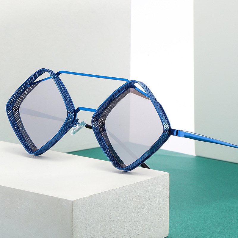 2021 nouvelles lunettes de soleil  la mode pour hommes en forme de diamant creux rtro steampunk