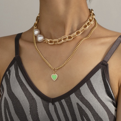 neue Art und Weise kreative Pfirsichherzhalskettenpersönlichkeitsperle, die mehrschichtige Halsketten näht Großhandel's discount tags