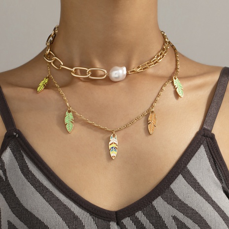 nouveau collier créatif petite feuille personnalisé mode perle épissage feuille multicouche collier bijoux's discount tags