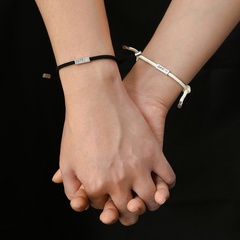 nouveaux bijoux nouveau bracelet couple d'amour une paire d'aimants pour attirer le bracelet en gros